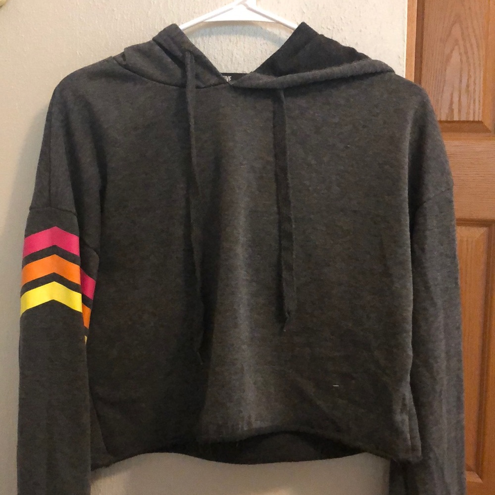 long sleeve cropped hoodie